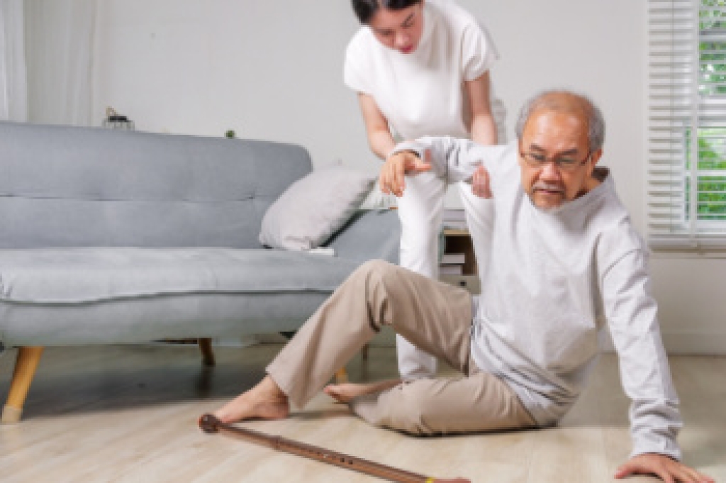 Foot Pain and Fall Risk in Seniors